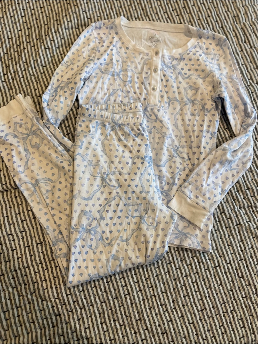 Roller Rabbit Girls Pajama Set in Pale Blue Heart & Bow Print